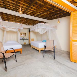 Habitación con 2 Camas Individuales